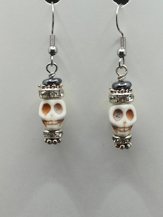 Kinged Skull Earrings